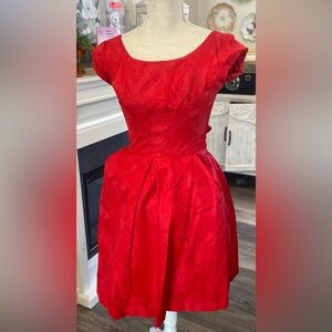 VTG Red 1950s Dress by Hesse’s